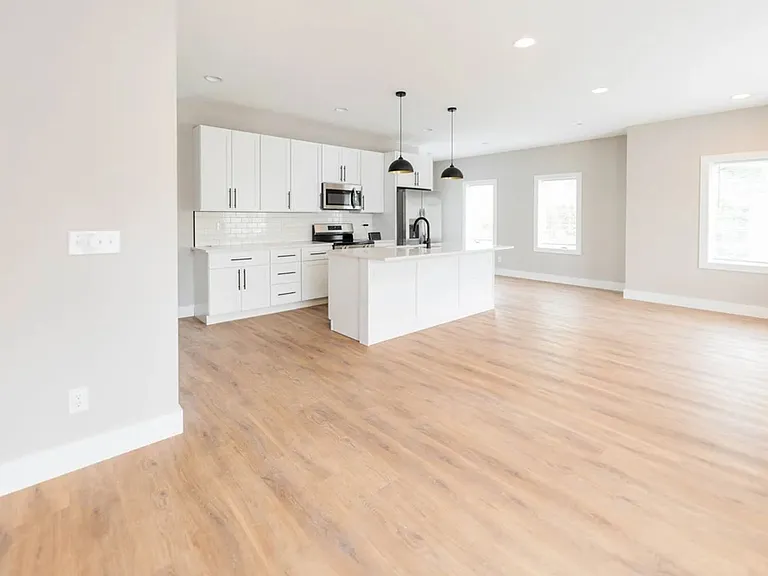307 W Kenwood Dr — Photo 13