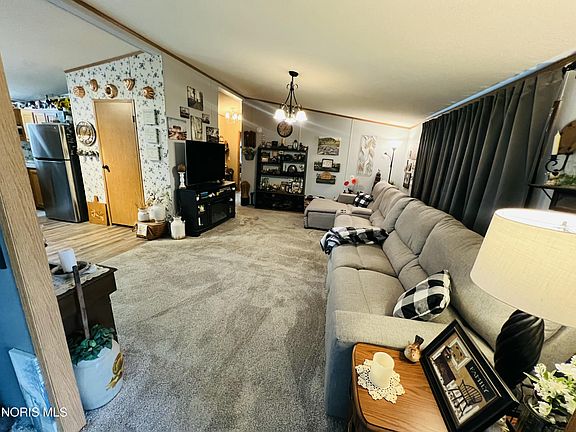 4th image of 20472 State Highway 37