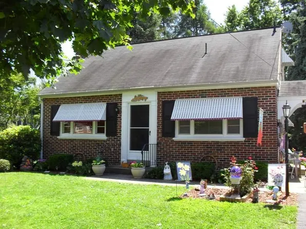 126 Hershey Ave, Lancaster, PA 17603