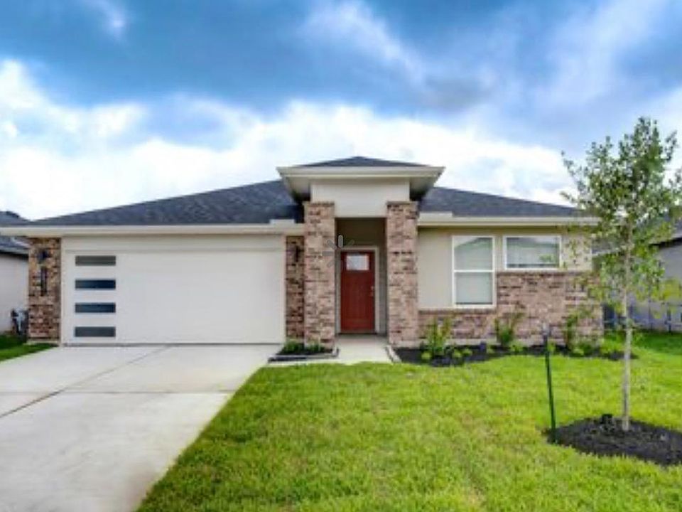 1st image of 28931 Yulee Mill Dr