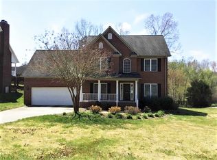372 Beech Ridge Rd, Thomasville, NC 27360