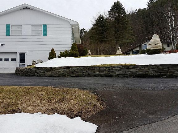 4th image of 11 Lakeview Dr N