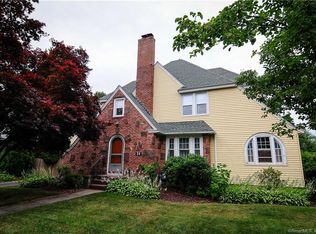 24 Hillcrest Rd, Windsor, CT 06095