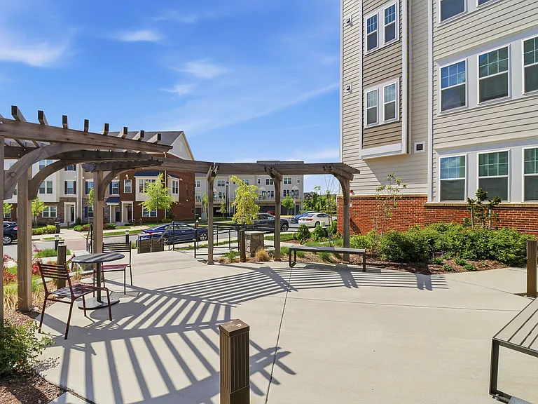 700 Mount Airy Ter NE #301 — Photo 30