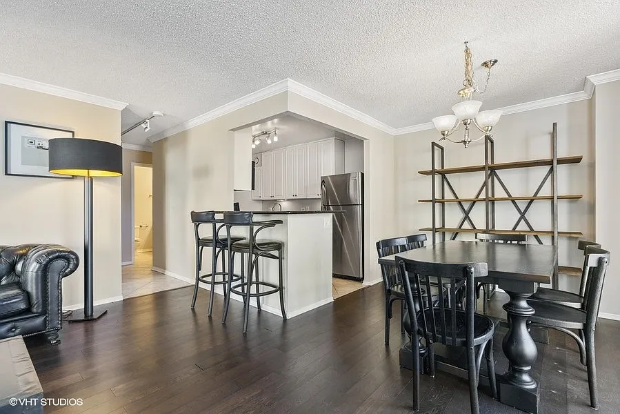 2 bed, 1250 sqft, $3,750 — Photo 4