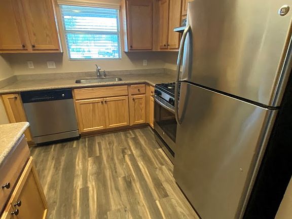 2nd image of 90 Moonflower Ct