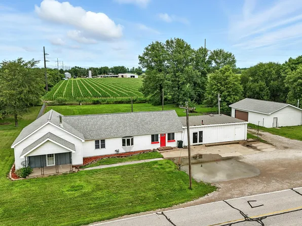 17278 County Road X61, Muscatine, IA 52761