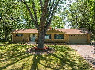 22 Roger Rd, Saint Cloud, MN 56301