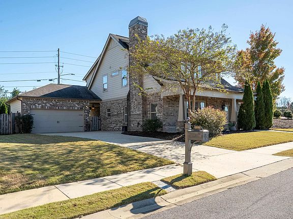 3rd image of 1098 Stanton Ct
