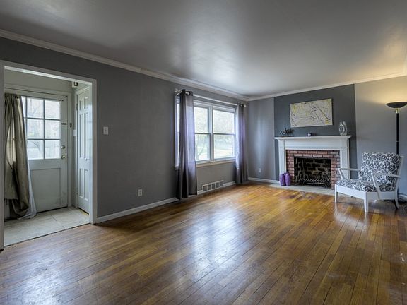5th image of 5607 Linden St