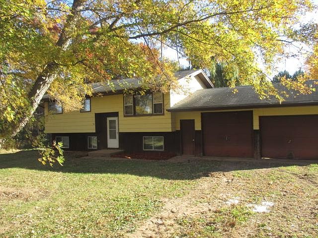 1st image of 25953 Vickers St NE