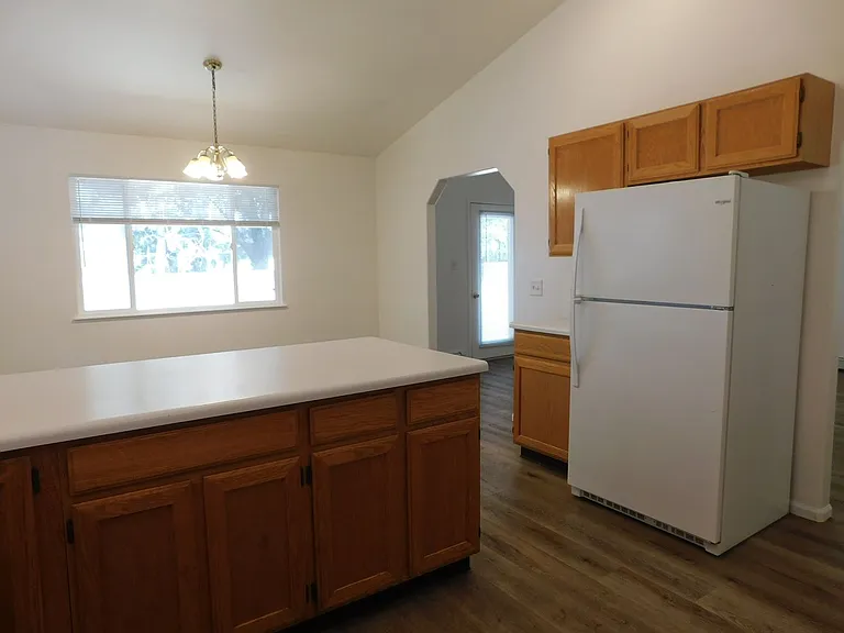 731 Ranch Rd — Photo 7