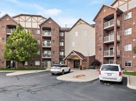 3160 Wildwood Dr