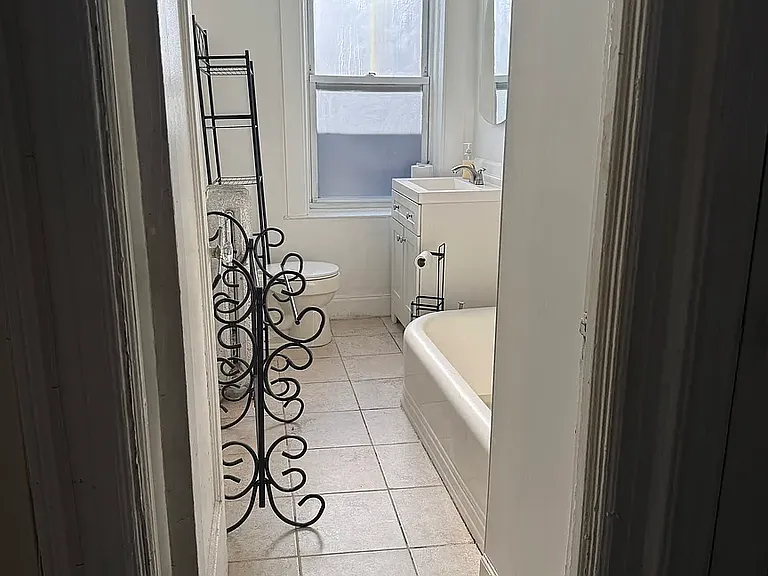 1270 President St #1 — Photo 19
