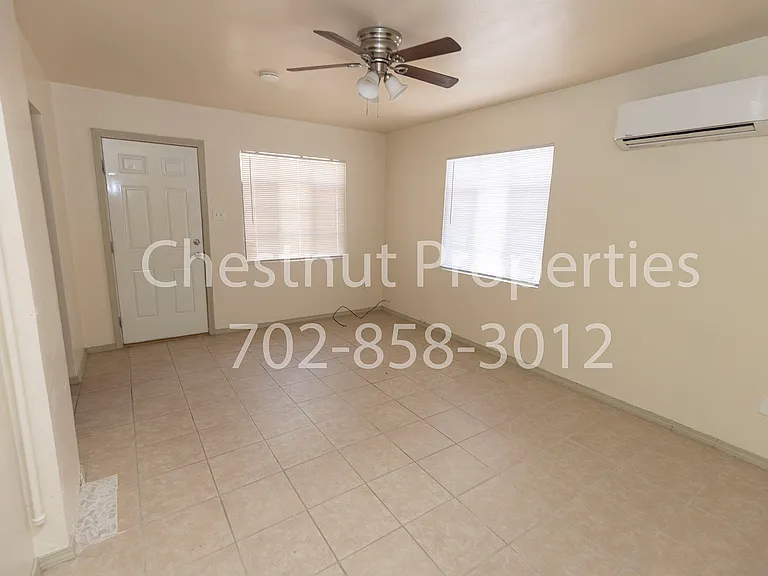 1205 Cherry St #B — Photo 8