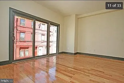 4 bed, 1650 sqft, $2,400 — Photo 2