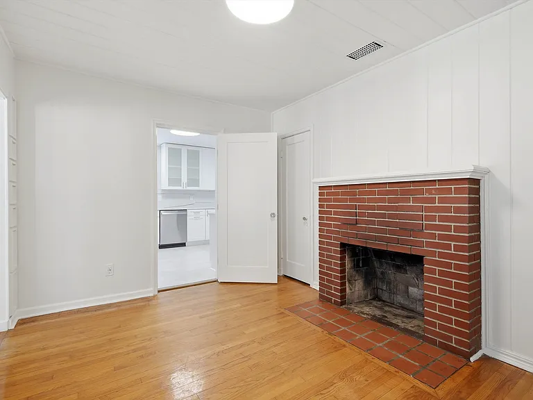 1674 Parrish Pl — Photo 33