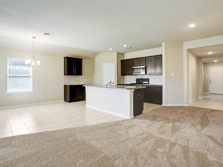 2911 Indwarra Ct — Photo 9