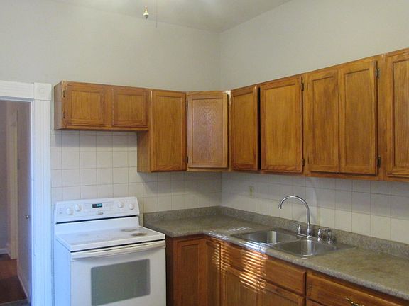 5th image of 4427 Louisiana Ave