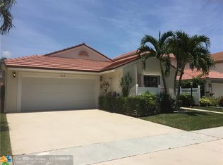 10116 Country Brook Rd, Boca Raton, FL 33428