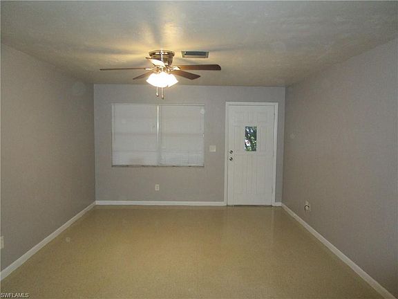 3rd image of 1448 SE 12th St