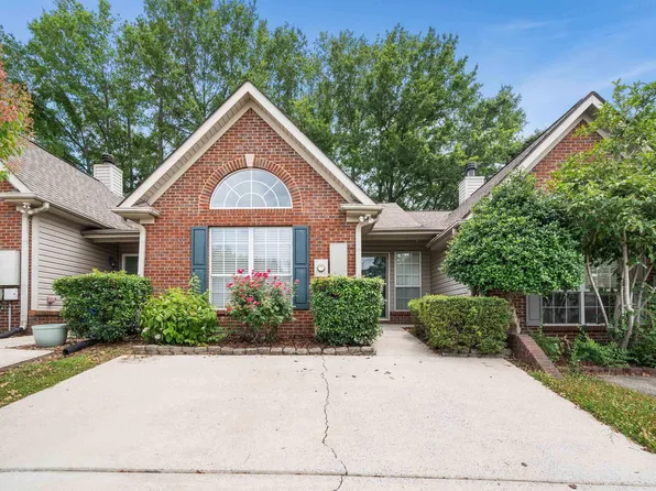 190 Rocky Ridge Dr, Helena, AL 35080