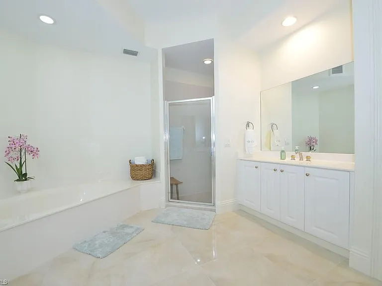 9097 Cherry Oaks Trl #102 — Photo 7