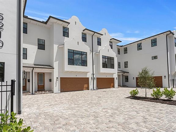 5th image of 5210 BAYSHORE BOULEVARD #4