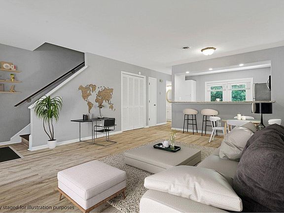 5th image of 7203 Woods Crossing Dr