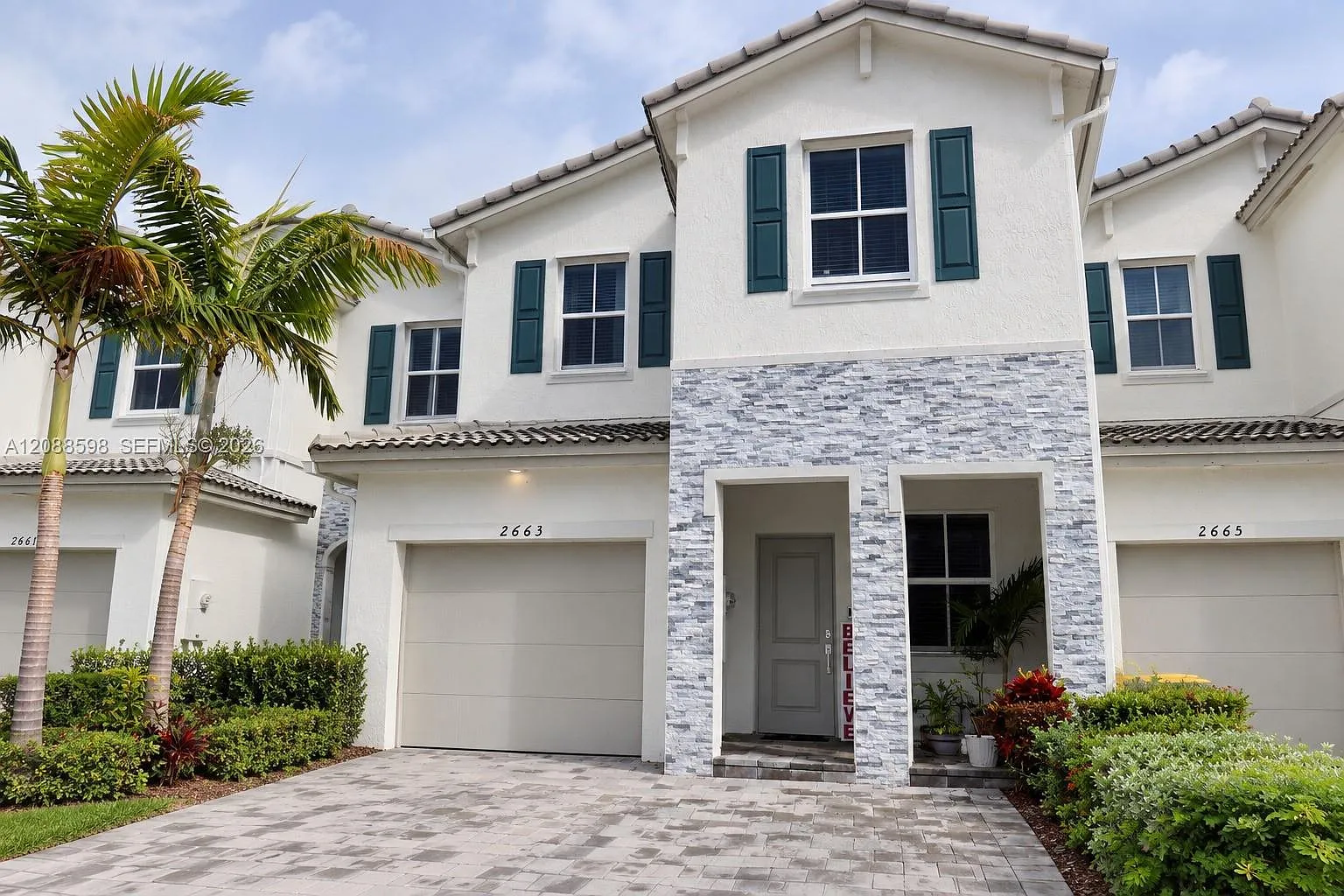 Keys Gate Residential — Photo 1