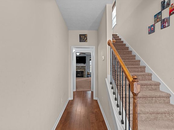 4th image of 1619 Tralee Court