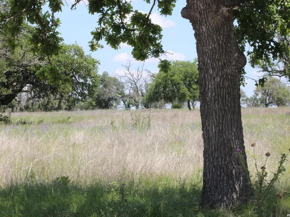 132 PACK SADDLE LN LOT 132, Fredericksburg, TX 78624