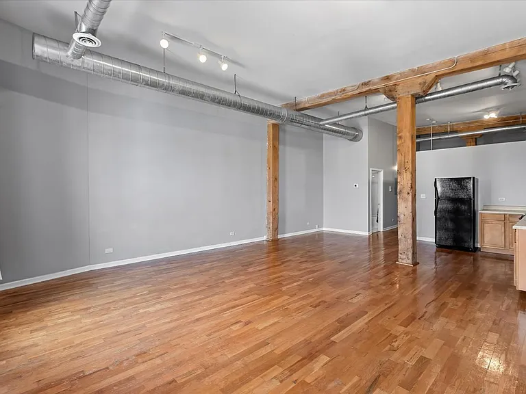 1822 S Bishop St #309 — Photo 5