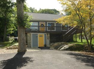 6 Reis Ave, Stanhope, NJ 07874