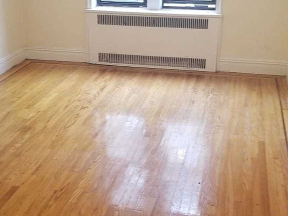 5th image of 25 Cooper St APT 3C