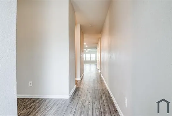 5219 Amistad Ave — Photo 18