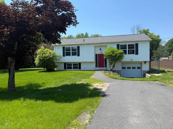 889 Mason St, Morrisonville, NY 12962