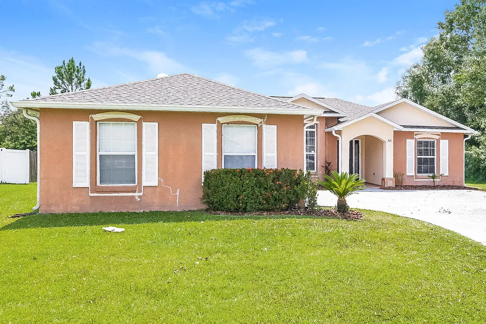 3 bed, 2.0 bath, 1550 sqft, $2,640 — Photo 4
