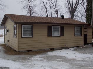 2575 Paradise Trl NW, Isanti, MN 55040