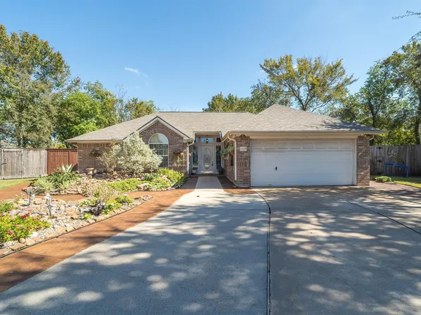 1119 Courtside Dr, League City, TX 77573