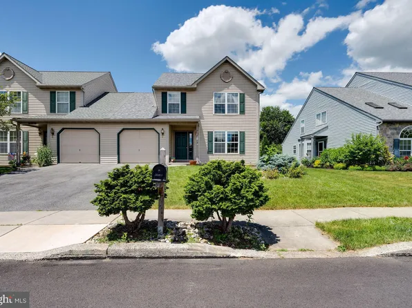 134 Michigan Dr, Sinking Spring, PA 19608