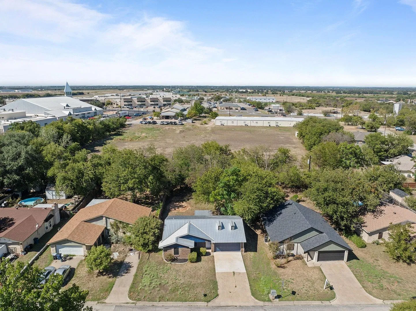 Updated Home in Downtown Granbury — Photo 3