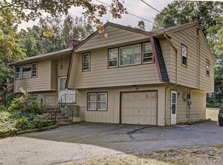 89 Wilshire Rd, Vernon, CT 06066