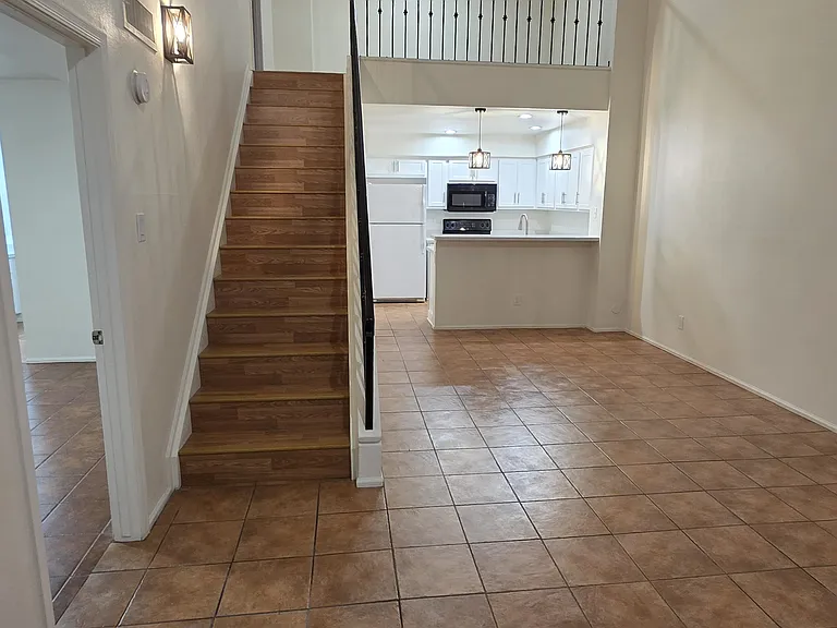 1717 E Union Hills Dr #1095 — Photo 9