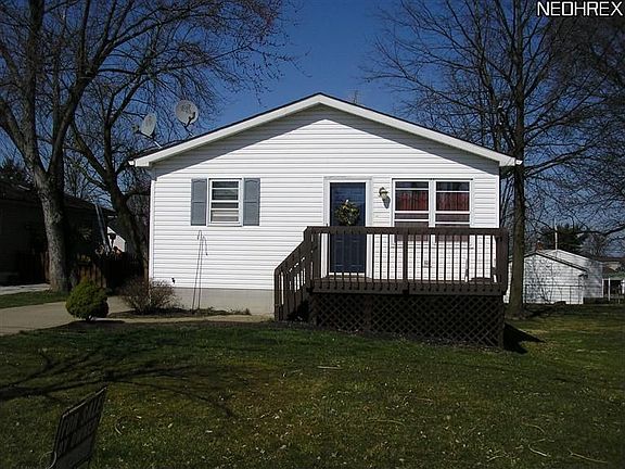 3rd image of 1107 Stratford St