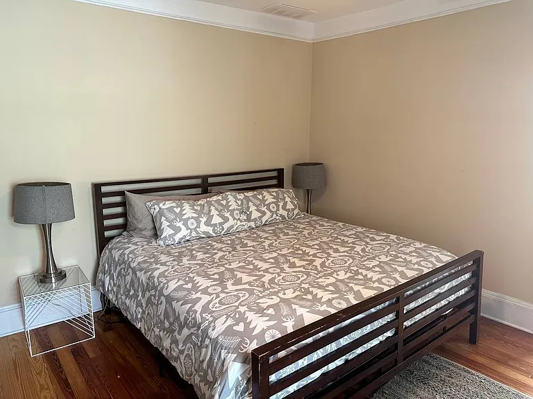 462 Greenwood Ave NE — Photo 7