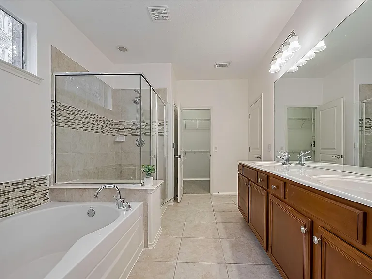 24543 Carlton Springs Ln — Photo 23