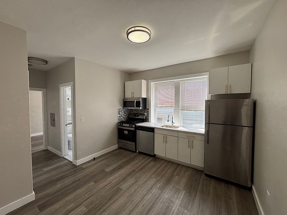 1st image of 332 61st St #B5