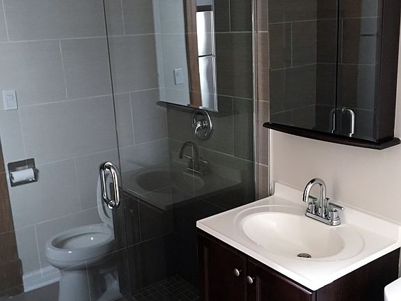 5th image of 2523 N California Avenue # Fl 3