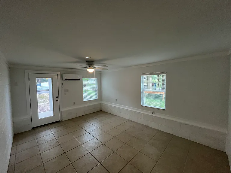 5439 Ornacor Ave — Photo 42